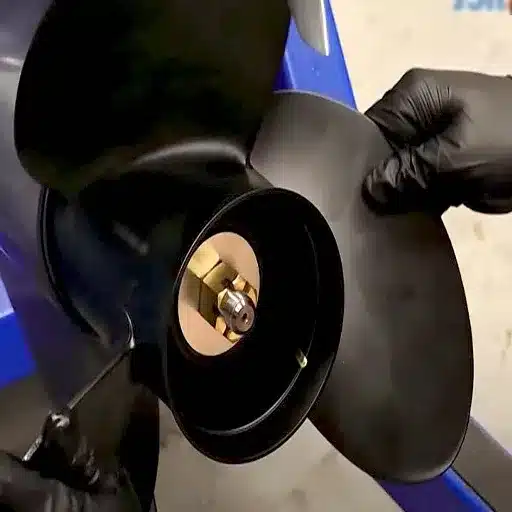 Step-by-Step Guide to Removing and Installing Your Suzuki Propeller